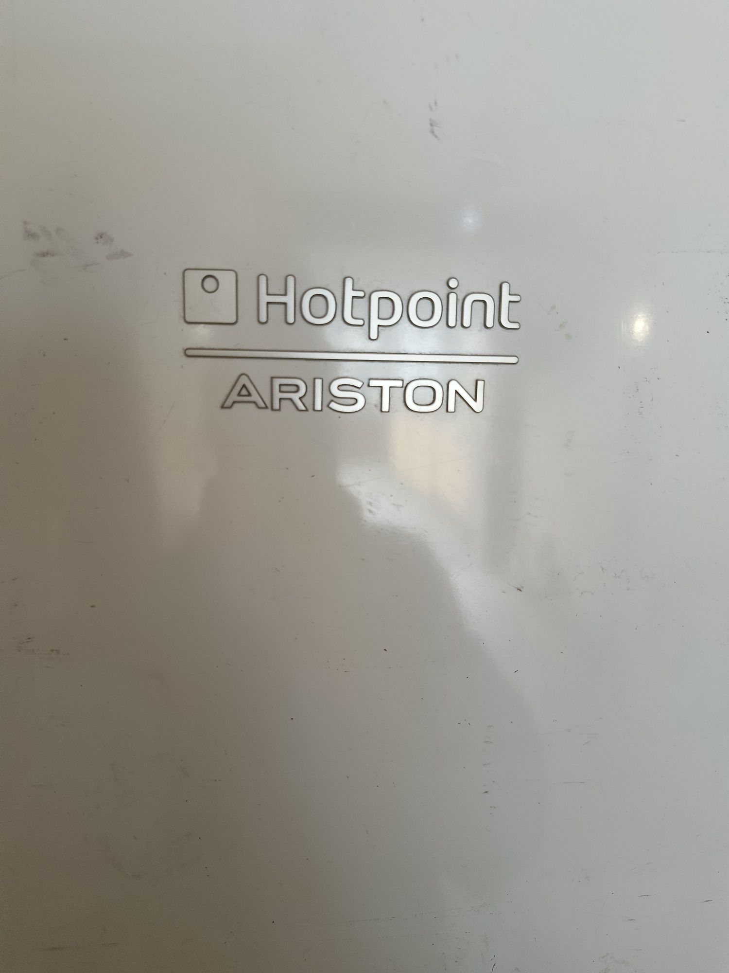 Холодильник Hotpoint Ariston