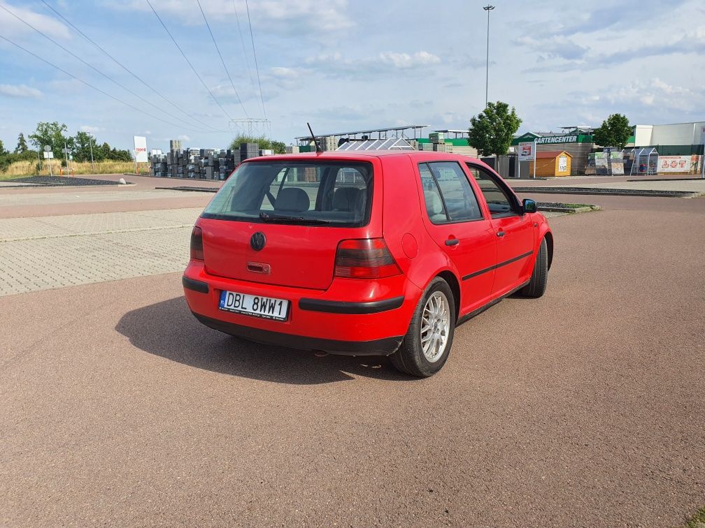 Golf 4 1,9tdi 90km 1998r