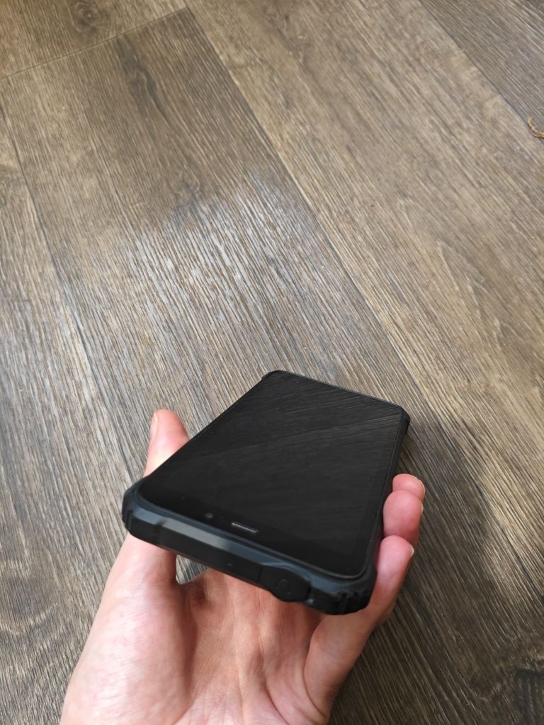 Oukitel WP32 4/128GB АКБ 6000mah NFC в хорошем состоянии