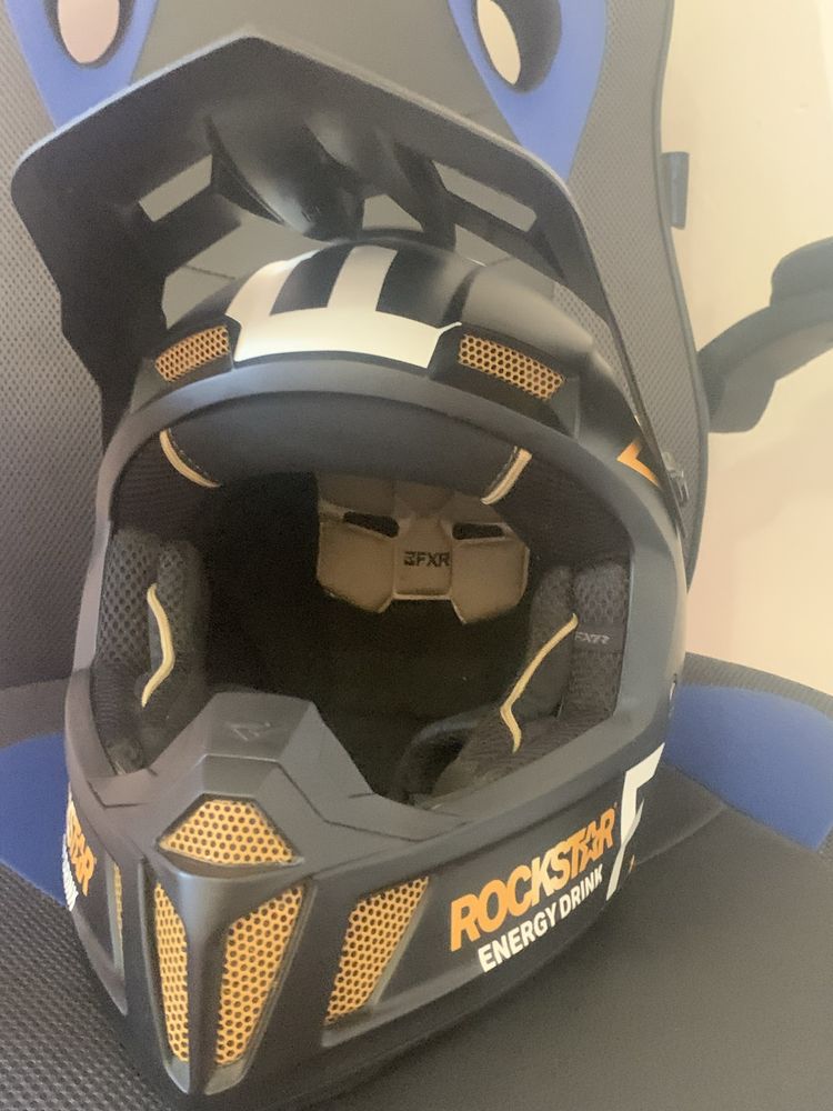 Capacete Rockstar motocross