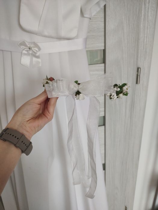 Sukienka komunijna, torebka, wianek