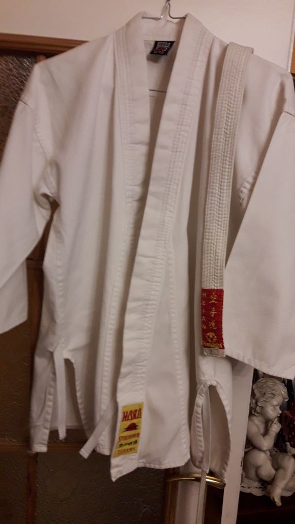 Kompletny strój do karate