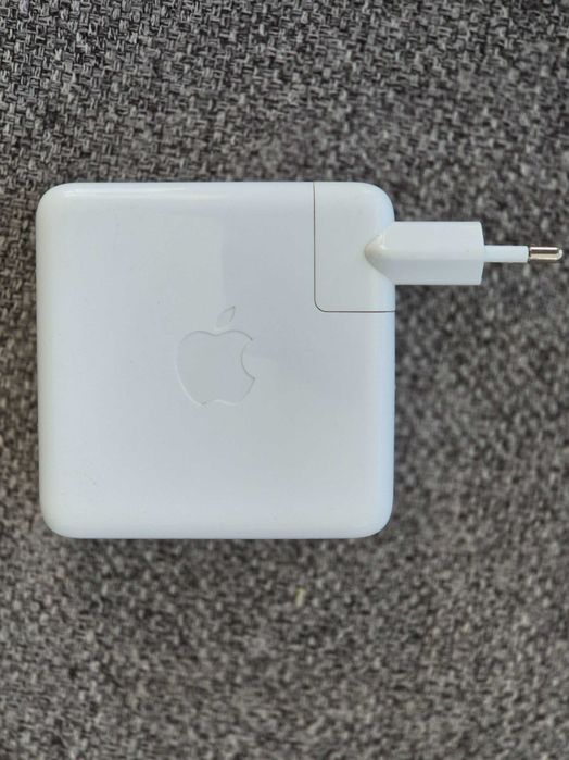 carregador apple 87W modelo A1719 original, sem anomalia