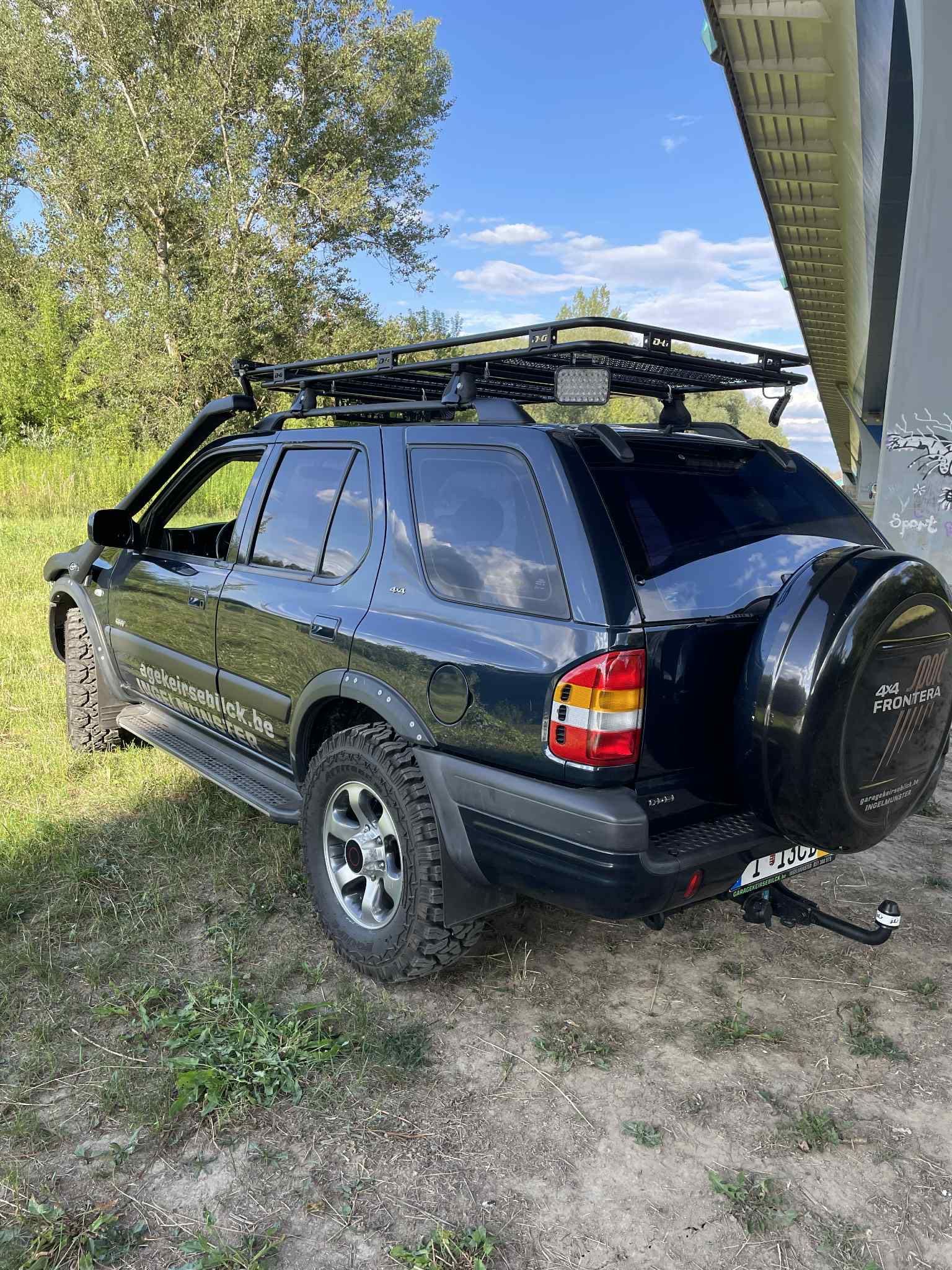Opel frontera off road