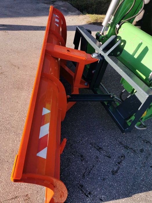 Pług snieżny 2,0m Euro/Tuz 2w1 Pług do śniegu C330 C360 Mf-różne