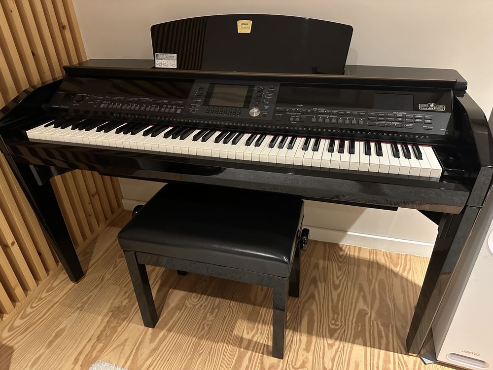 Piano Yamaha clavinova cvp-505