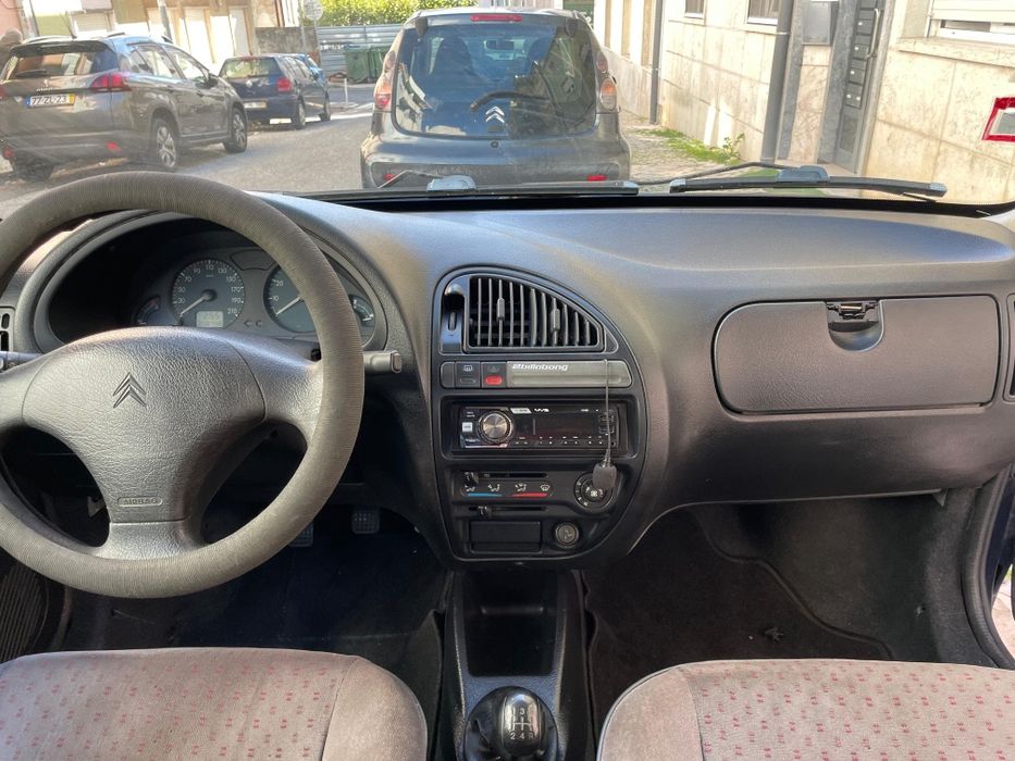 Citroen Saxo 1.1 2001 muito bom estado
