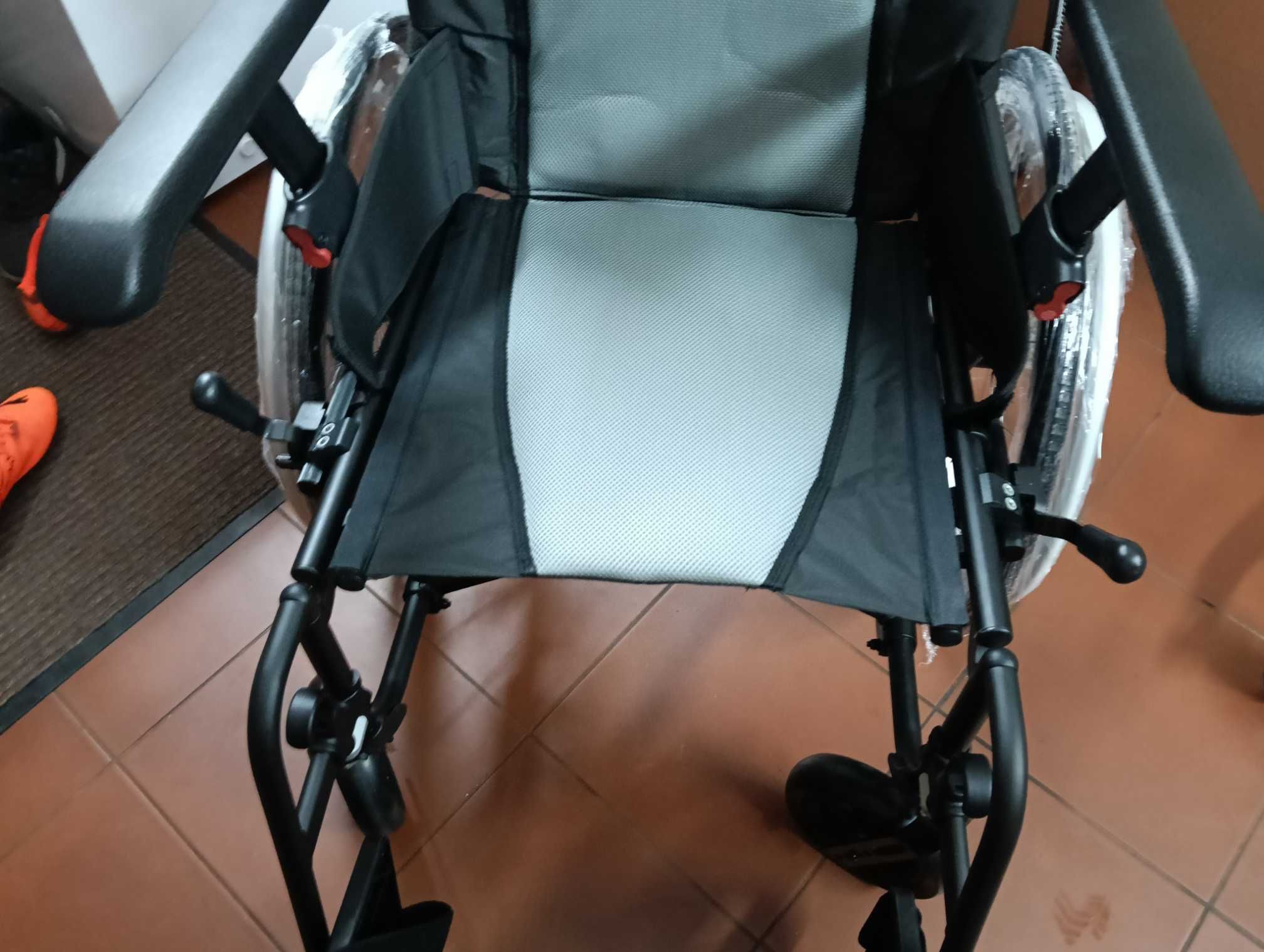 Wózek inwalidzki REHASENSE