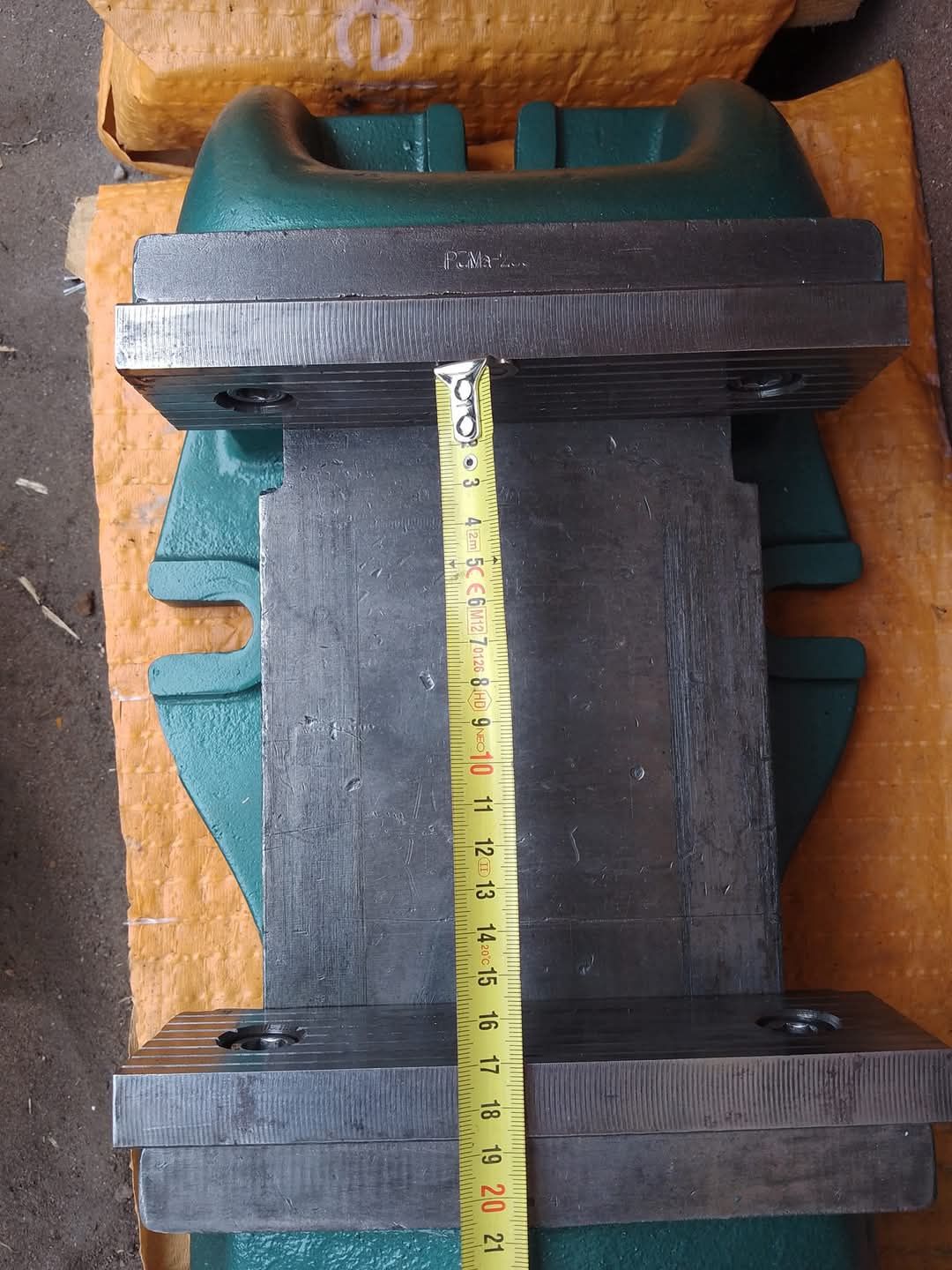 Imadło maszynowe Bison 200mm Jak Nowe