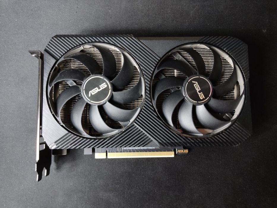 Відеокарта 3060 12gb в хорошому стані