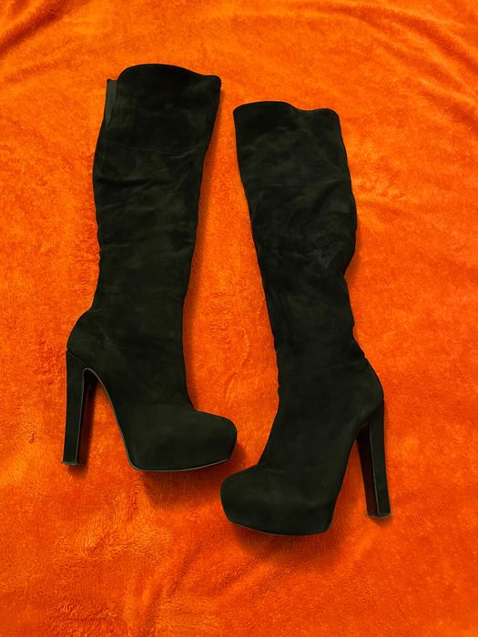 Ботфорди жіночі натуральний замш