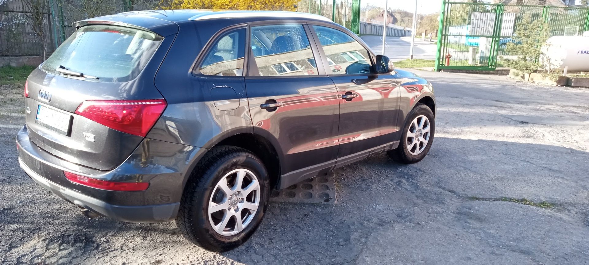 Audi Q5 2,0 Benzyna Quattro 128 tyś przebiegu