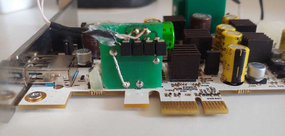 USB експандер SOtM tX-USBex + прецизійний зовнішній тактовий генератор