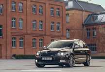 Skoda Superb Skoda superb 4x4 Premia 300km 2010r. 176000 Przebiegu