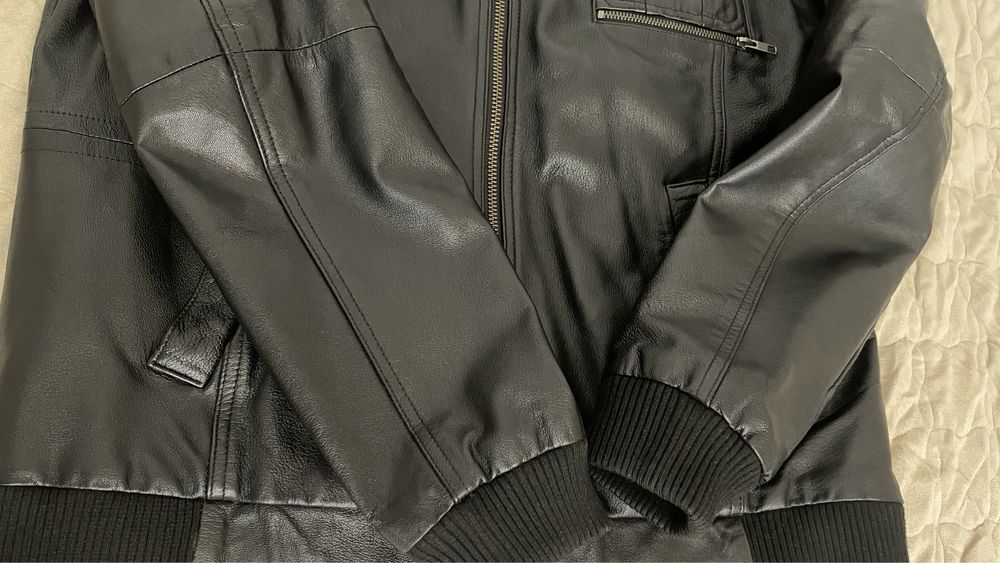 Шкіряна чоловіча куртка river island