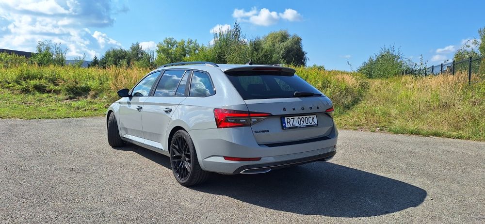 Skoda Superb 2.0 TSI Sportline Kombi 190KM FVat 1 Właściciel