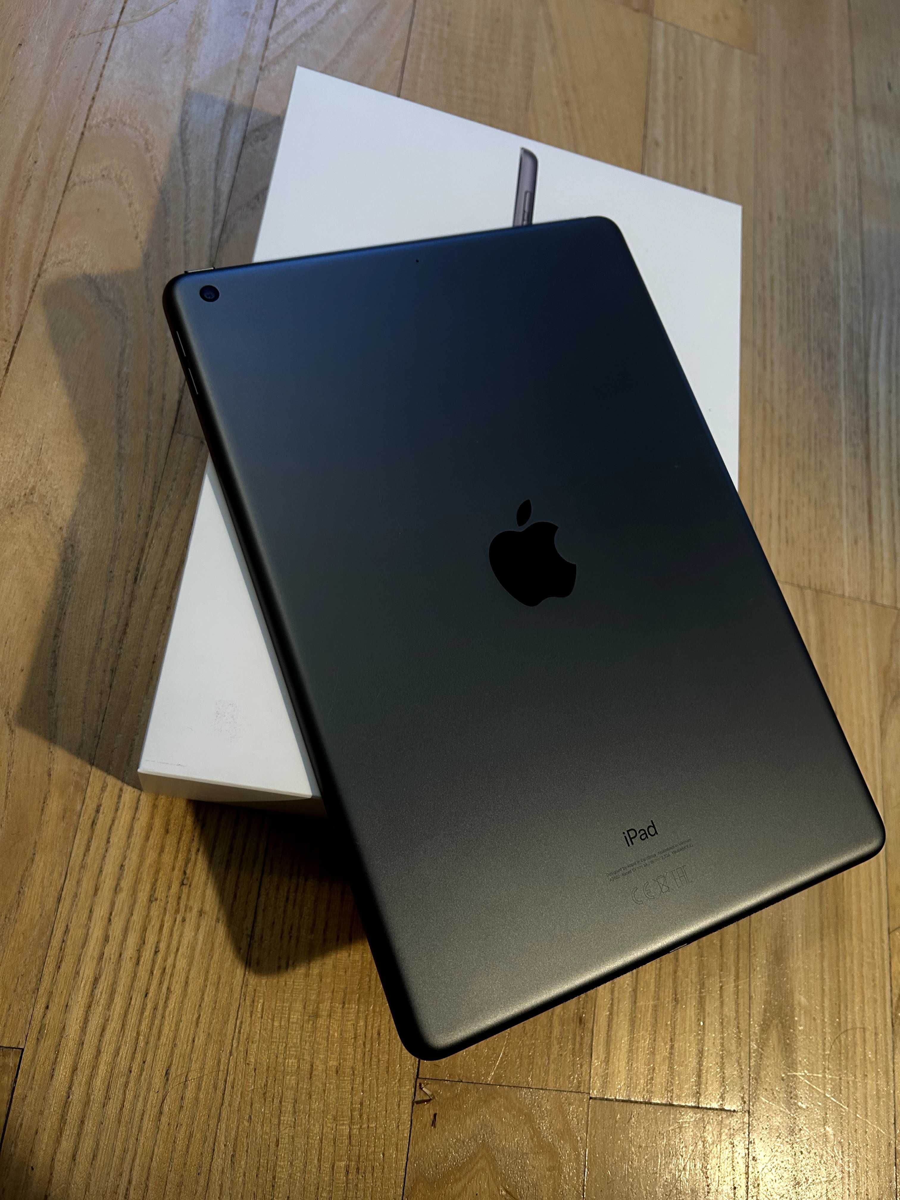 Ipad (9th Generation) Wi-FI - 64 GB + rysik Logitech