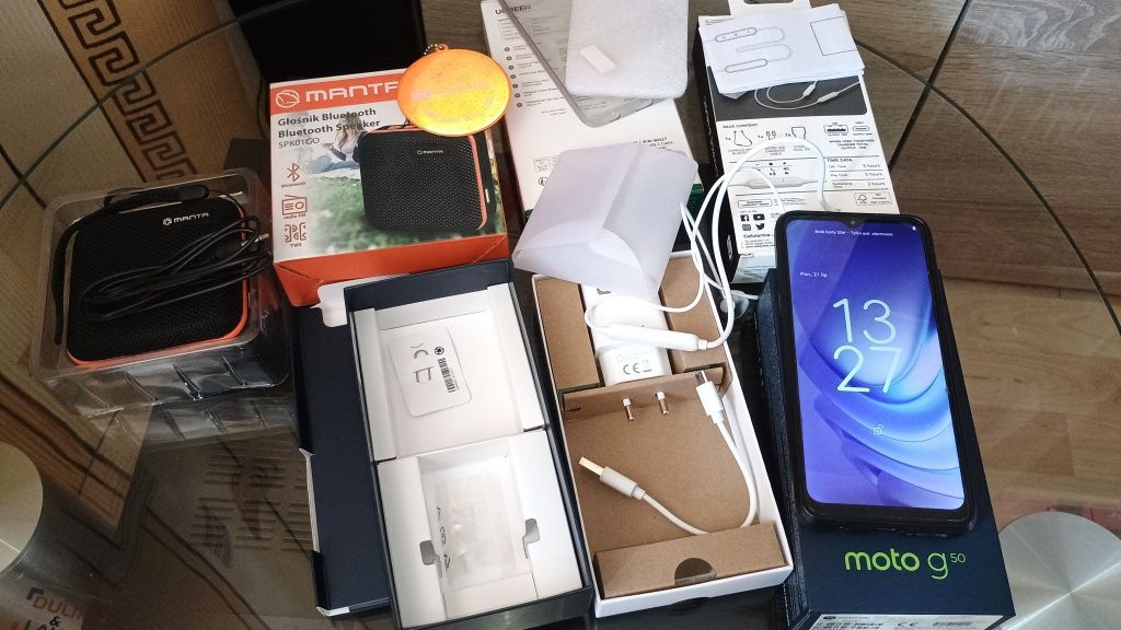 Motorola G50 + głośnik bluetooth +