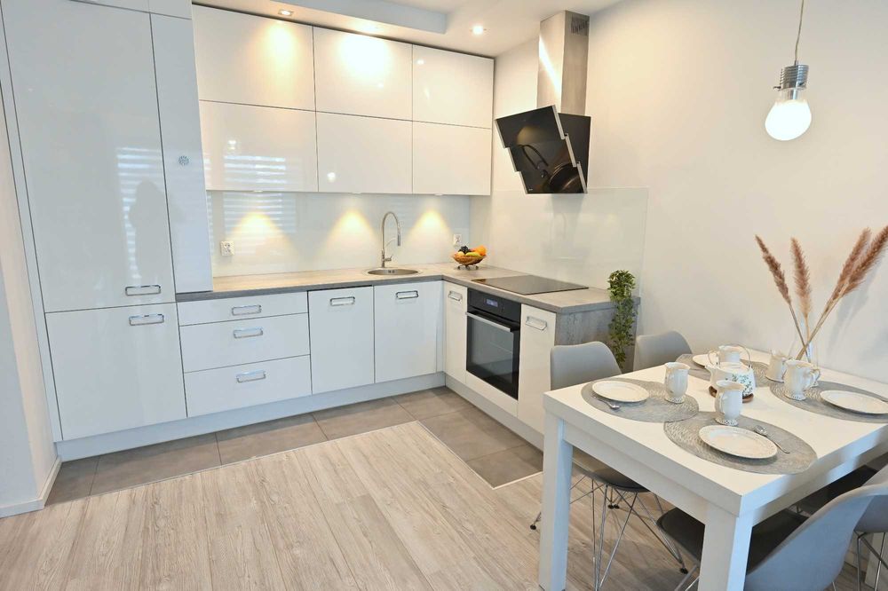 Rotmanka Bajki,nowoczesne ,wysoki  standard ,2 pokojowe z balkonem.