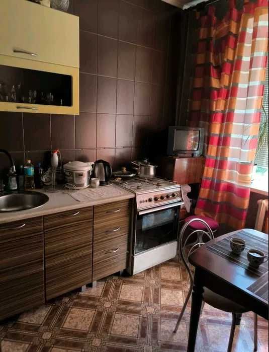 Продам отличную 1 комнатную квартиру, Тракторный завод, Сертификат