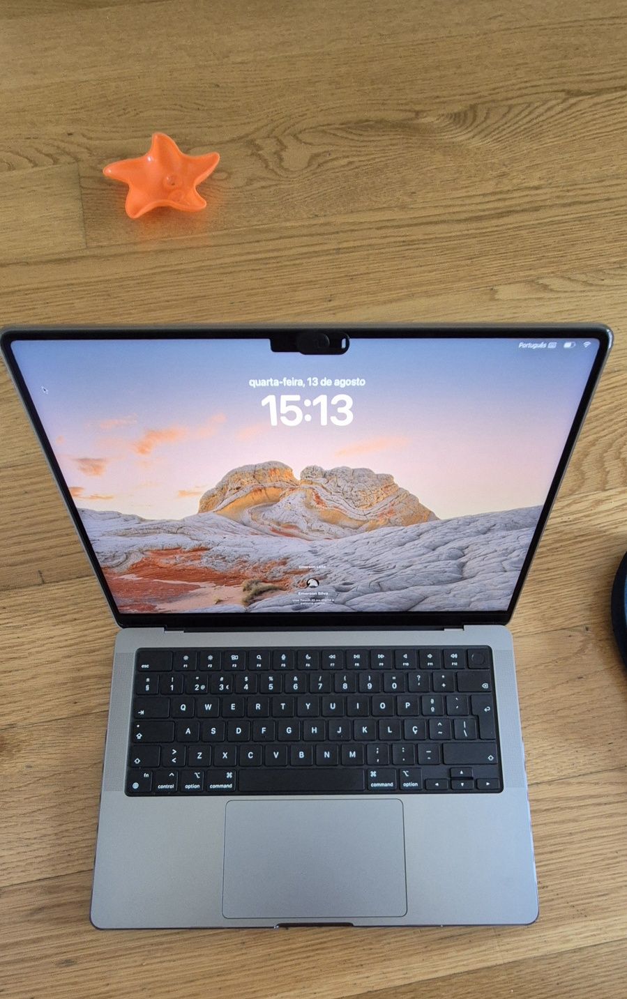 Macbook pro M3 16gRAM 512gb