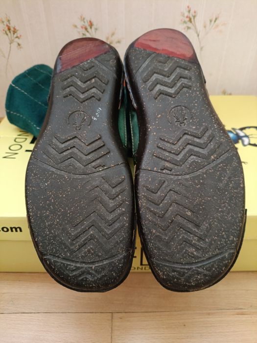 Дизайнерські вінтажні чоботи FLY london 39р, 25см