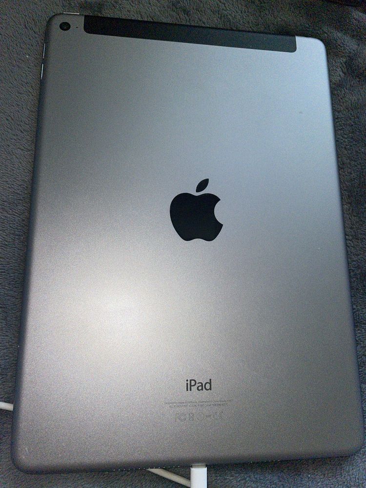 Sprzedam Ipad air 2 a1567