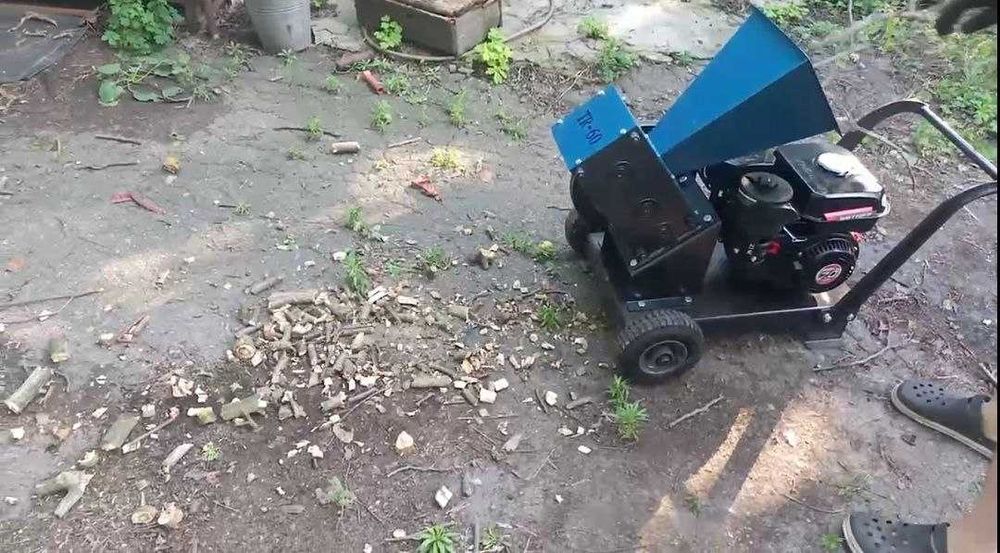 Измельчитель веток/Дробилка веток/Веткоизмельчитель/Подрібнювач гілок