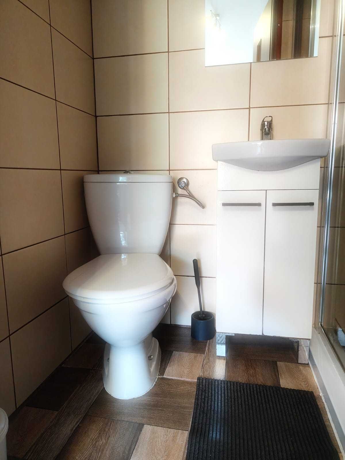 Biała Podkowa Okuninka pokoje j. Białe Centrum
