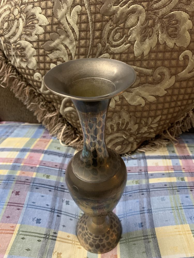Jarra em latão….