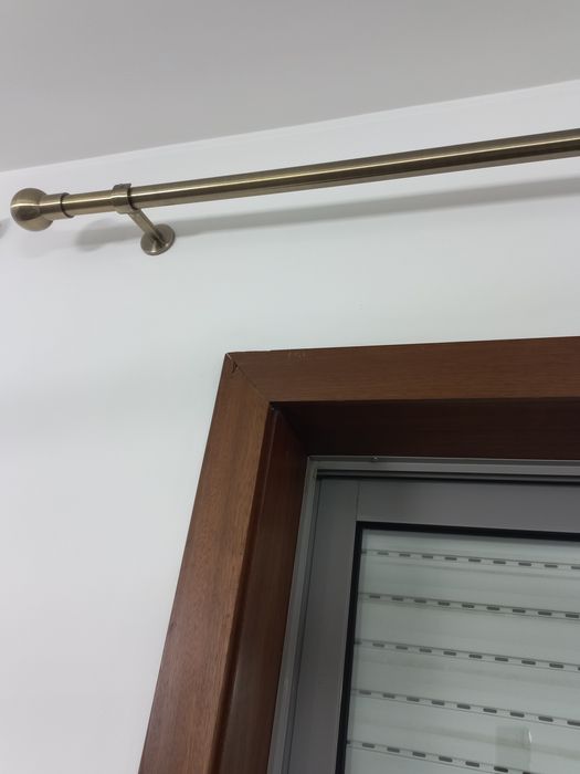 Varões e cortinados