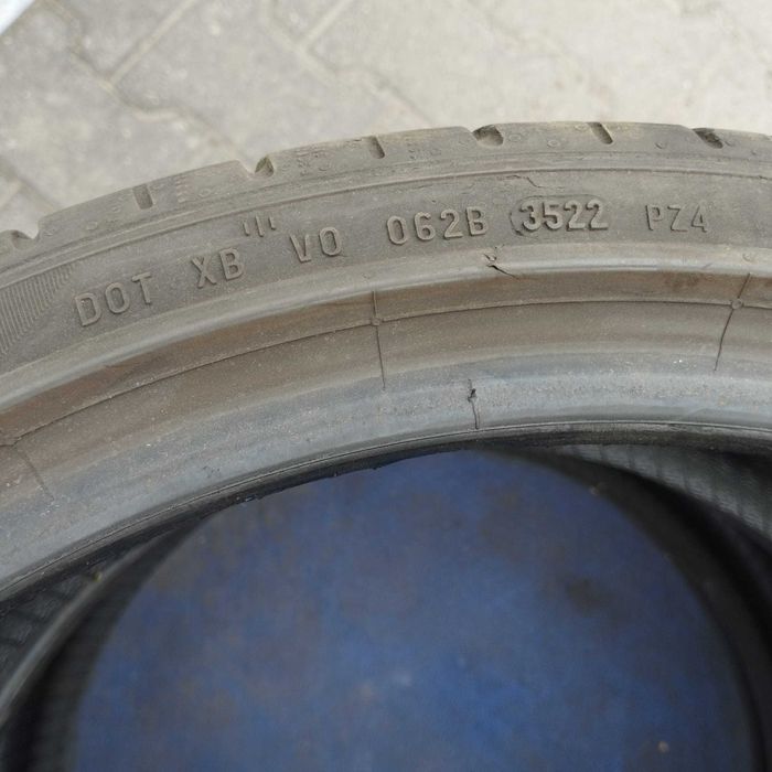 2x Pirelli P Zero PZ4 235/35R19 91Y XL MO1 - Mercedes