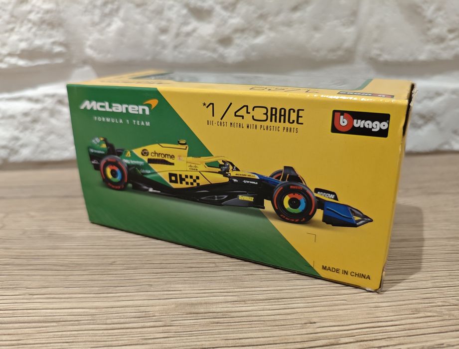 Bburago McLaren MCL38 GP Monaco F1 2024 #81 Piastri 1:43