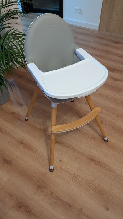 Sprzedam krzesełko do karmienia kinderkraft  FINI