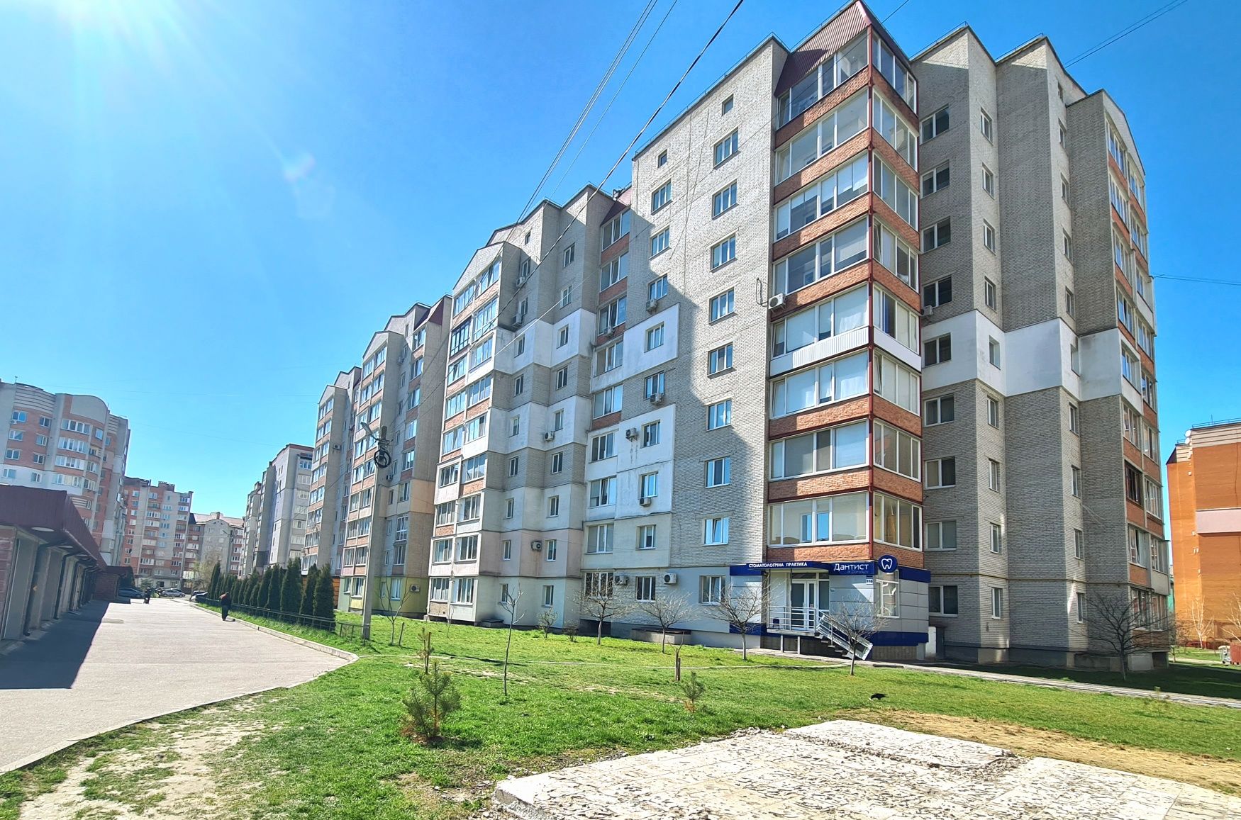 110 кв м Простора квартира по вул.Кравчука 11Б