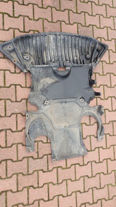 Osłony silnika Mercedes W204 1.8