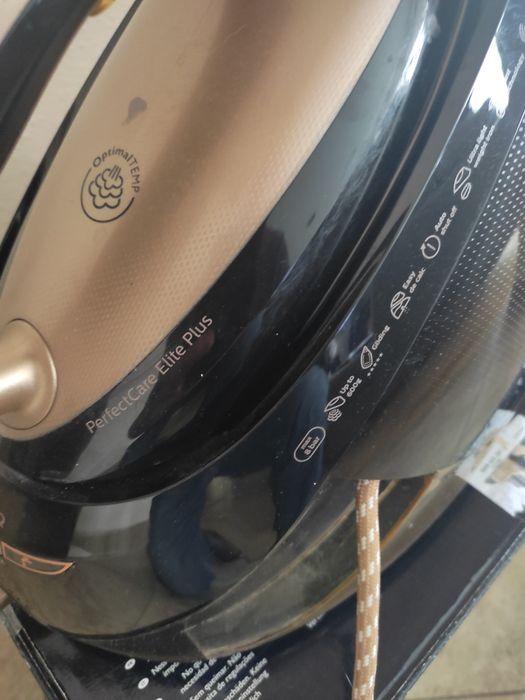 Żelazko generator pary Philips GC9682 Perfect Cafe Elite Plus