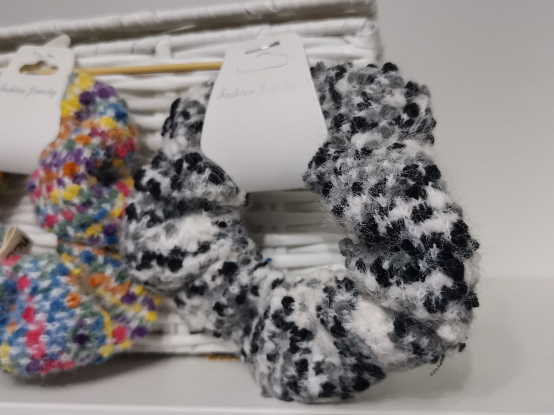 Kolorowe gumki do włosów scrunchies / 2 szt