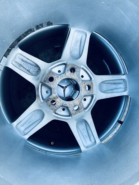 Оригінальні Диски R17 5x112 8J ET37 Mercedes AMG