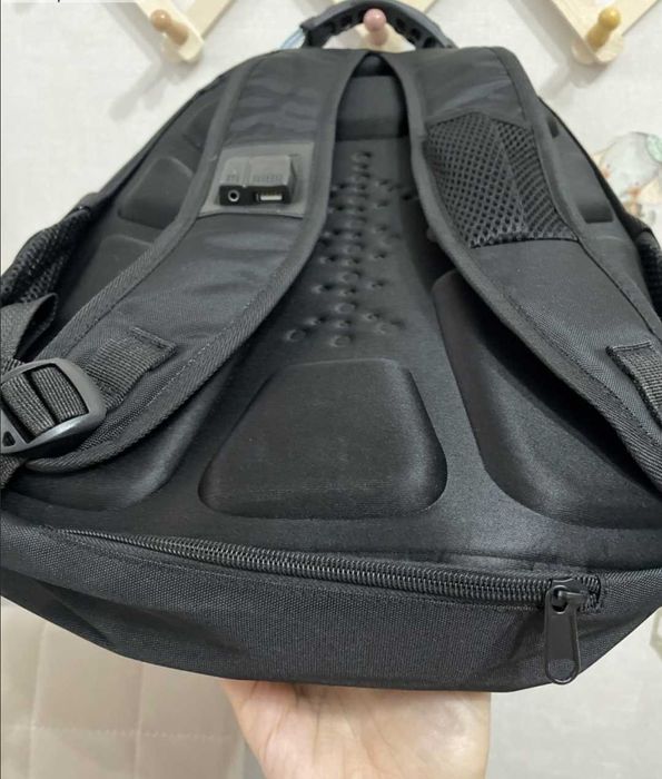 Рюкзак для ноутбука з ортопедичною спинкою/Швейцарский городской рюкза