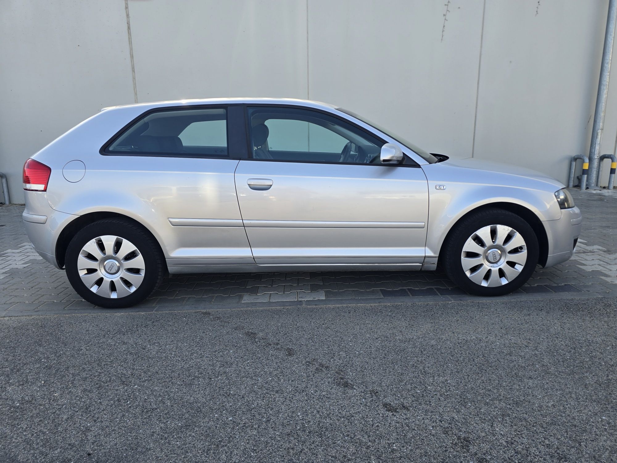 Audi A3 1.6 181mil kms