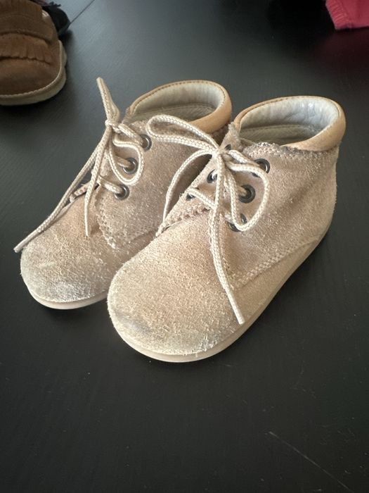 Botas de camurça e pele bebé