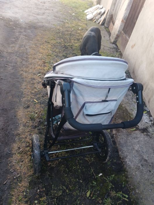 Sprzedam wózek spacerowy