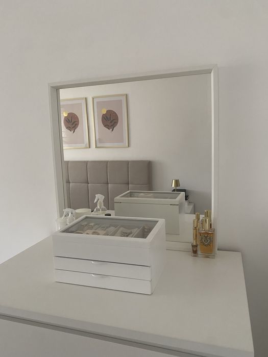 Espelho 65x65 branco como novo