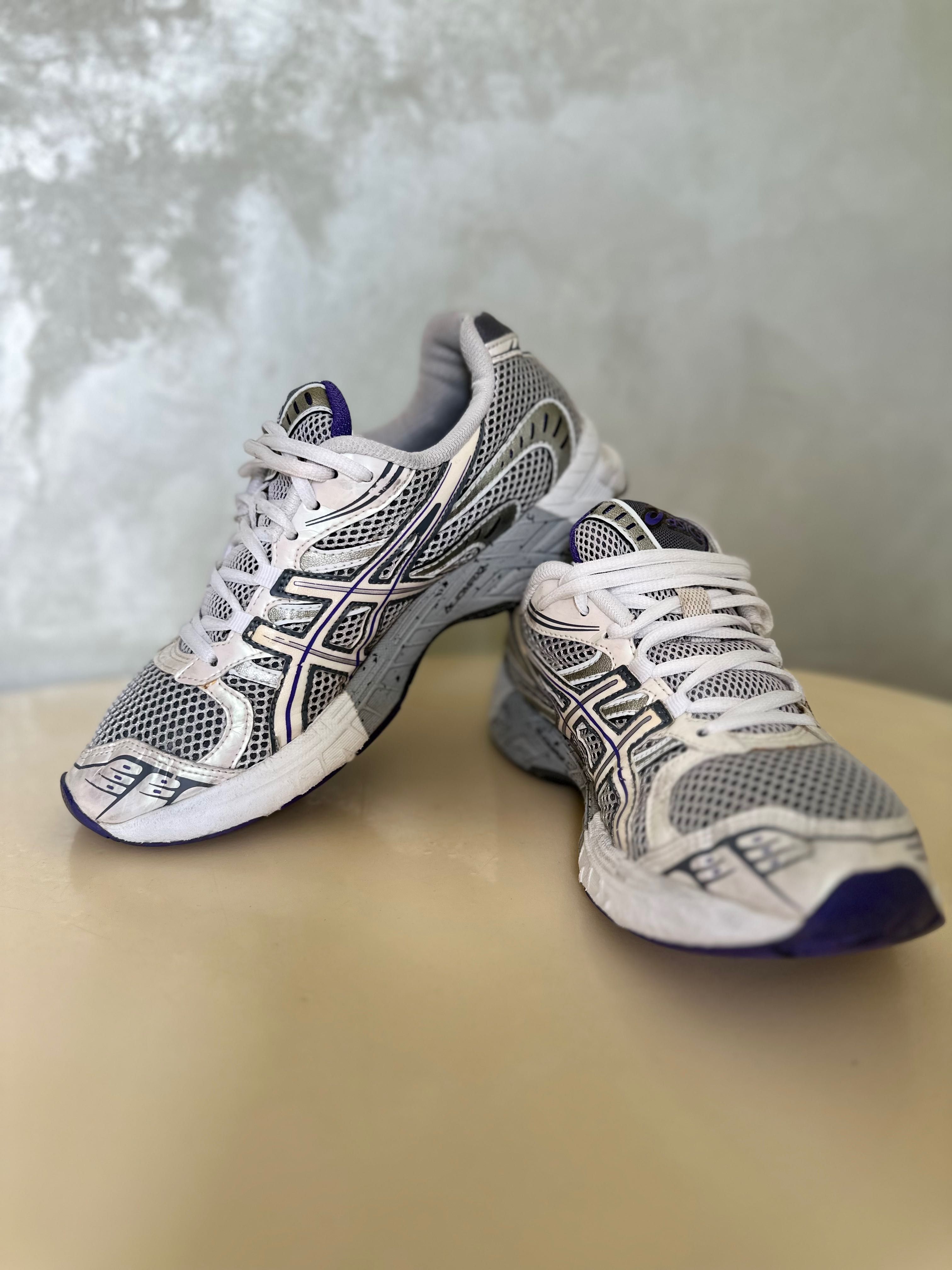 Кроссовки asics gel uirage р.40-41 original