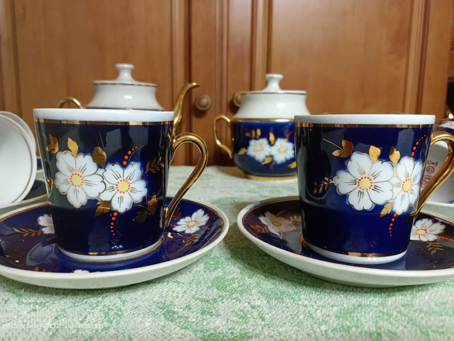 Сервиз Яблоневый Цвет Довбыш. Чашки, блюдца .