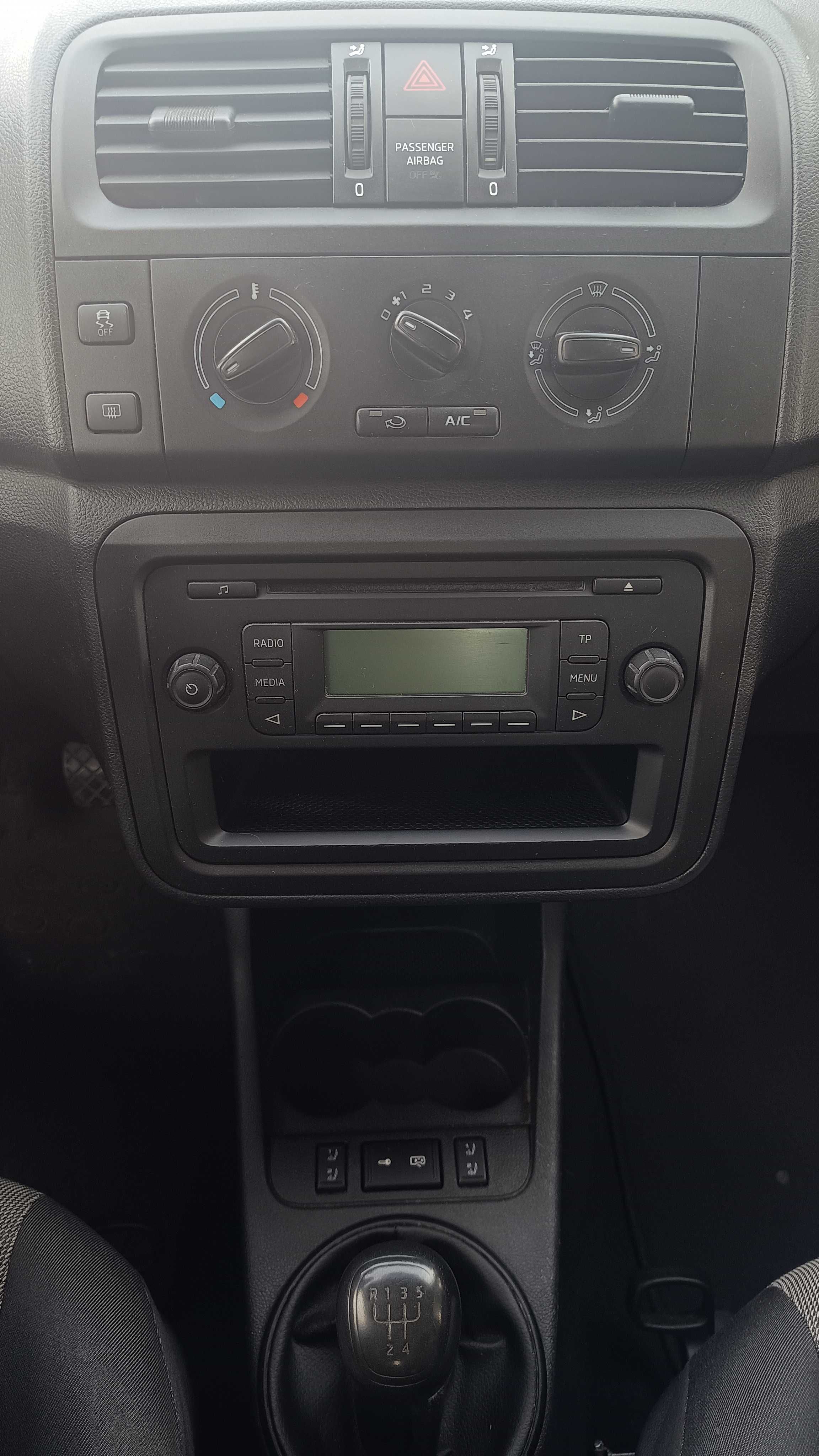 Skoda Roomster 1.2 Mpi 69 KM 2015r 161 tys km sprowadzony z Niemiec