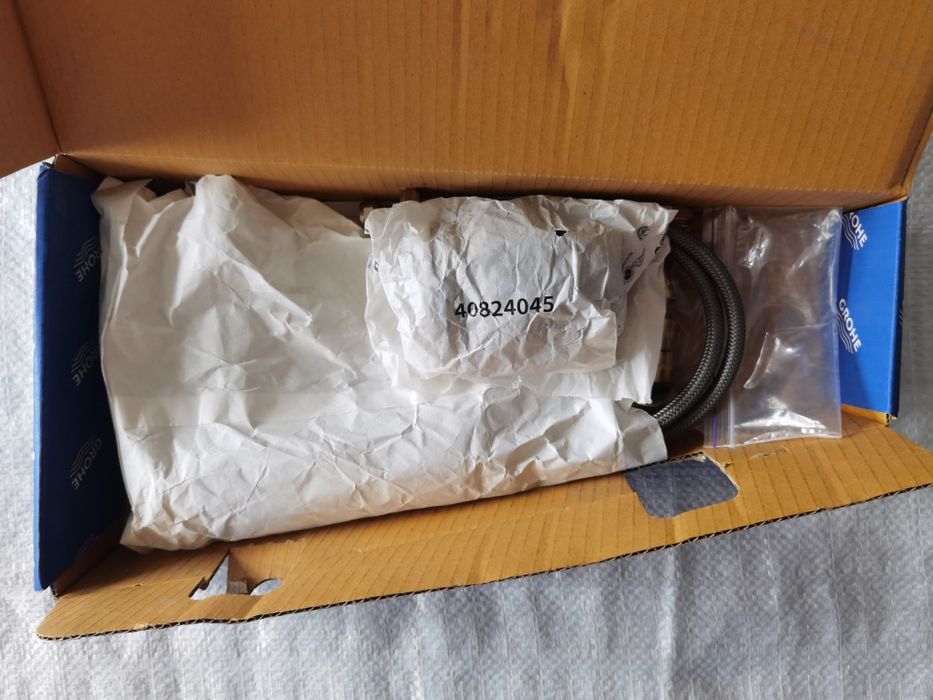 Смеситель Grohe Eurosmart Cosmopolitan  M-size +донный клапан 23926000