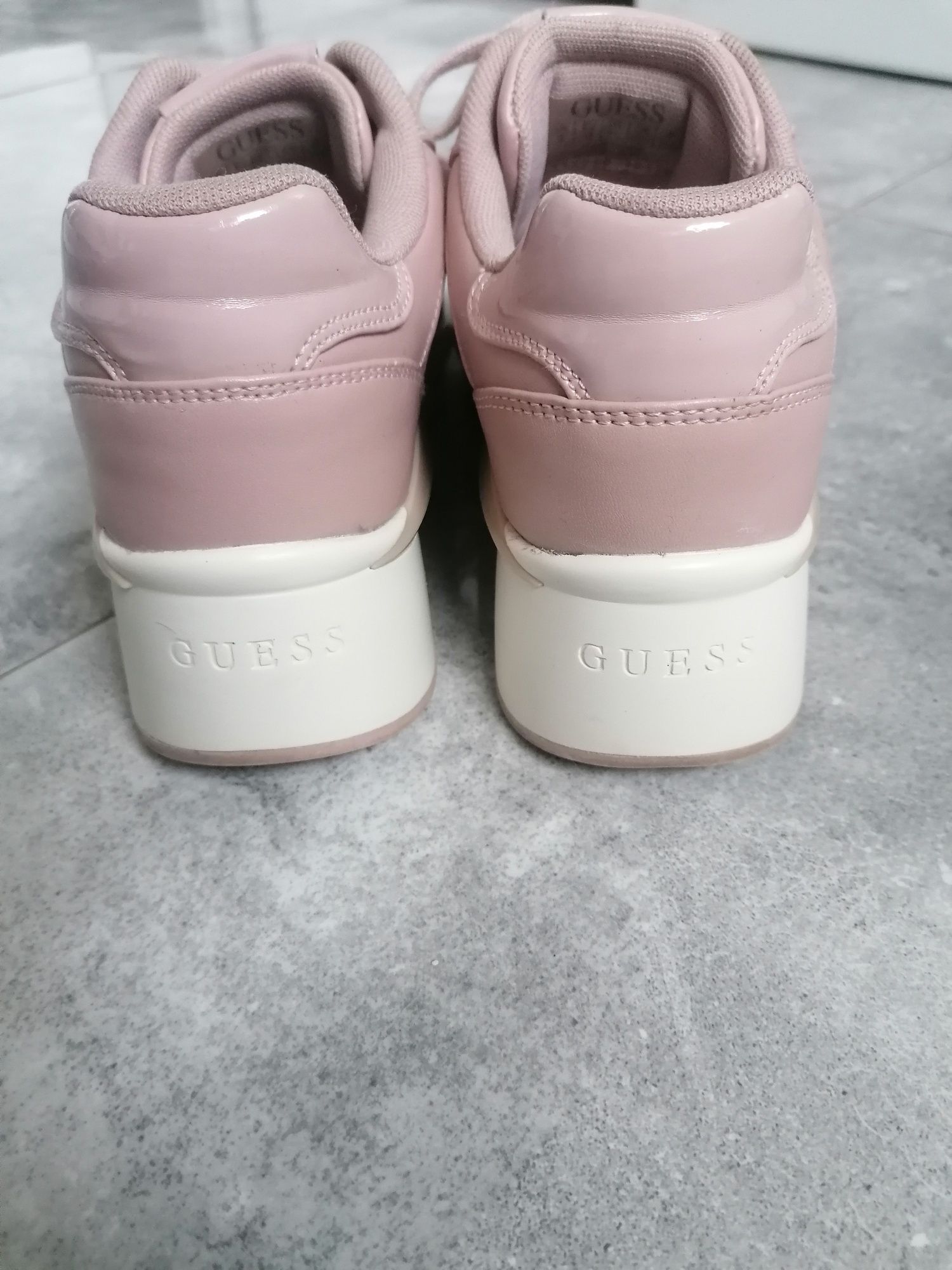 Sneakers Guess Tesha