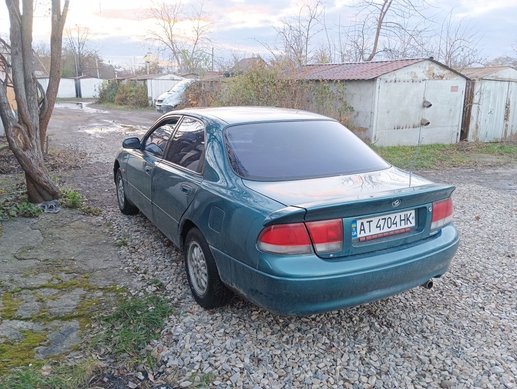 Mazda GE 2.0i продам